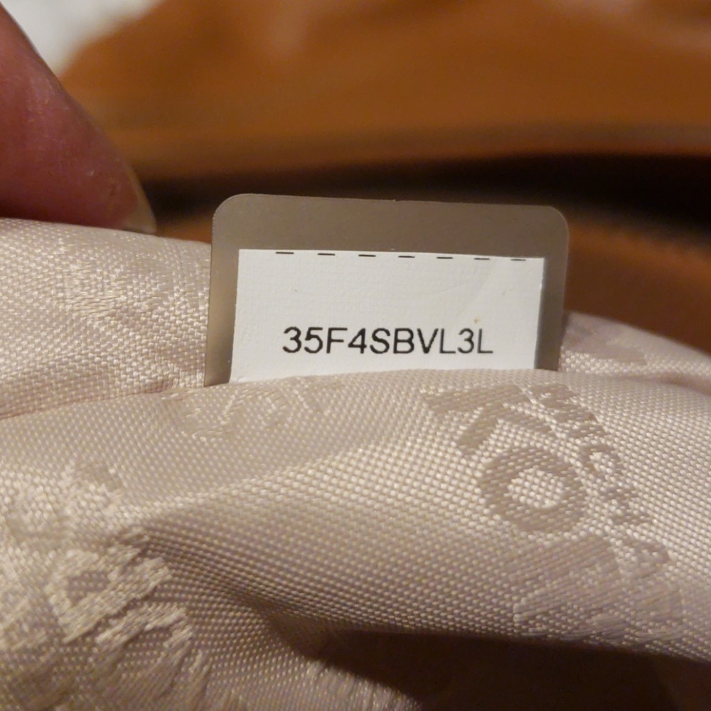 Authentic Michael Kors purse only - Picture 8 of 8